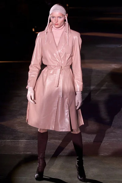 Look 14